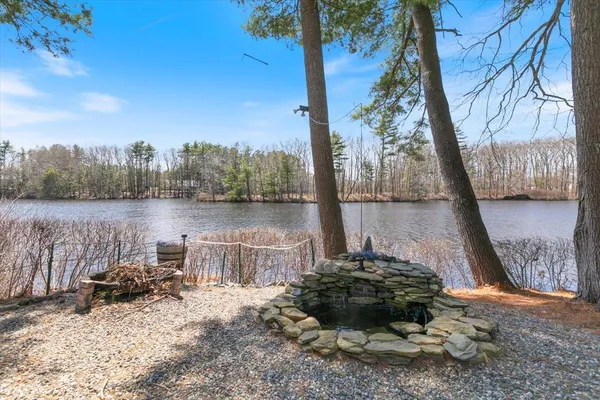 $749,000 | 24 Taylor River Estates, Hampton, NH 03842