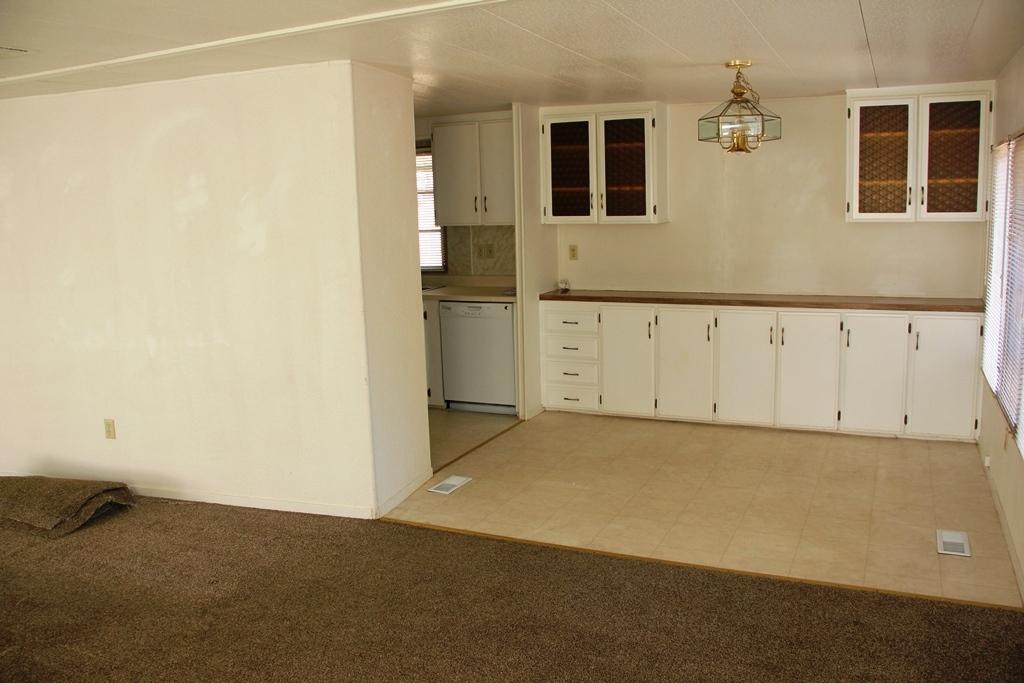 9322 Placer Road Redding, CA 96001 - Photo 10 of 28 Dining Room