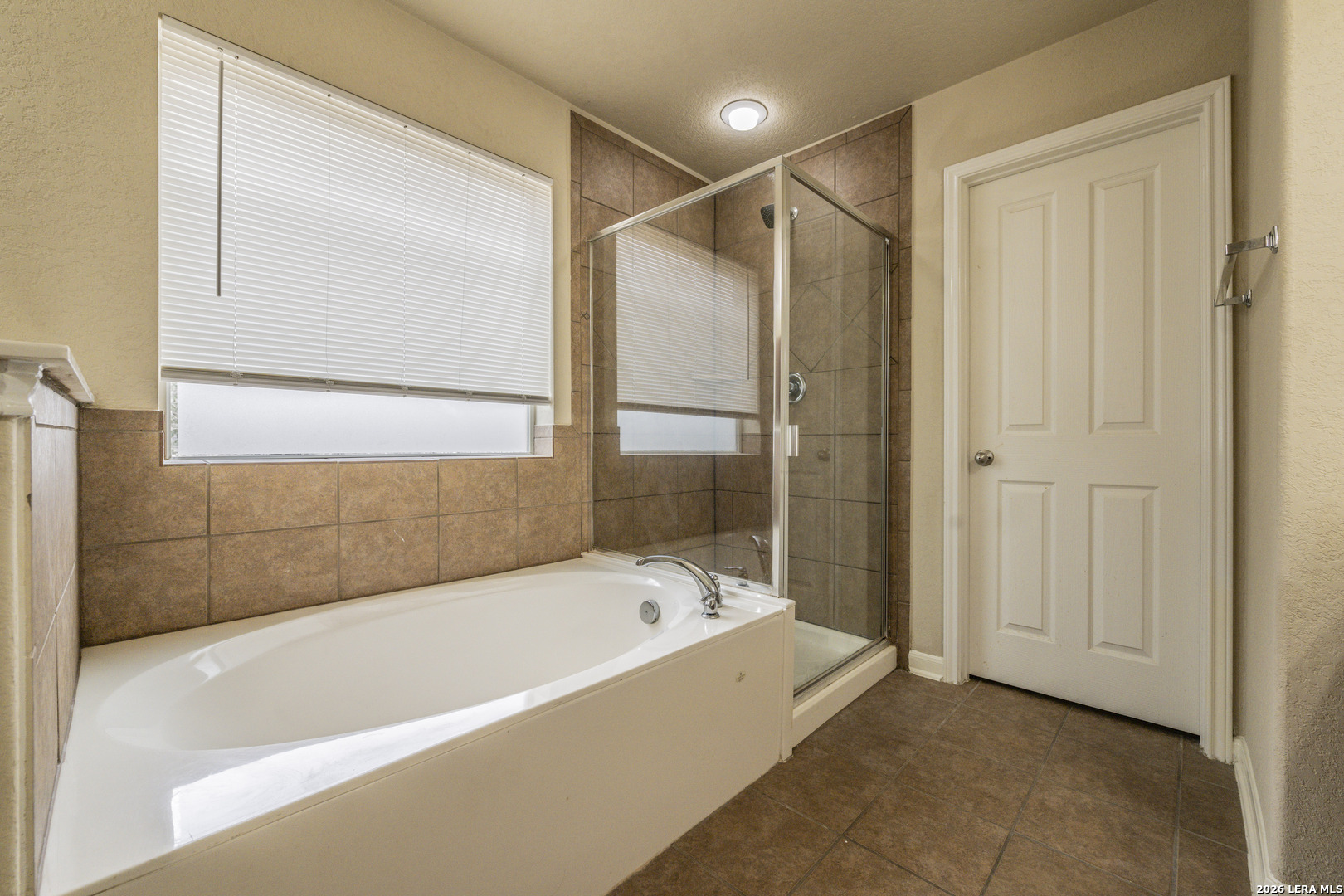 10703 Axis Crossing San Antonio, TX 78245 - Photo 9 of 16