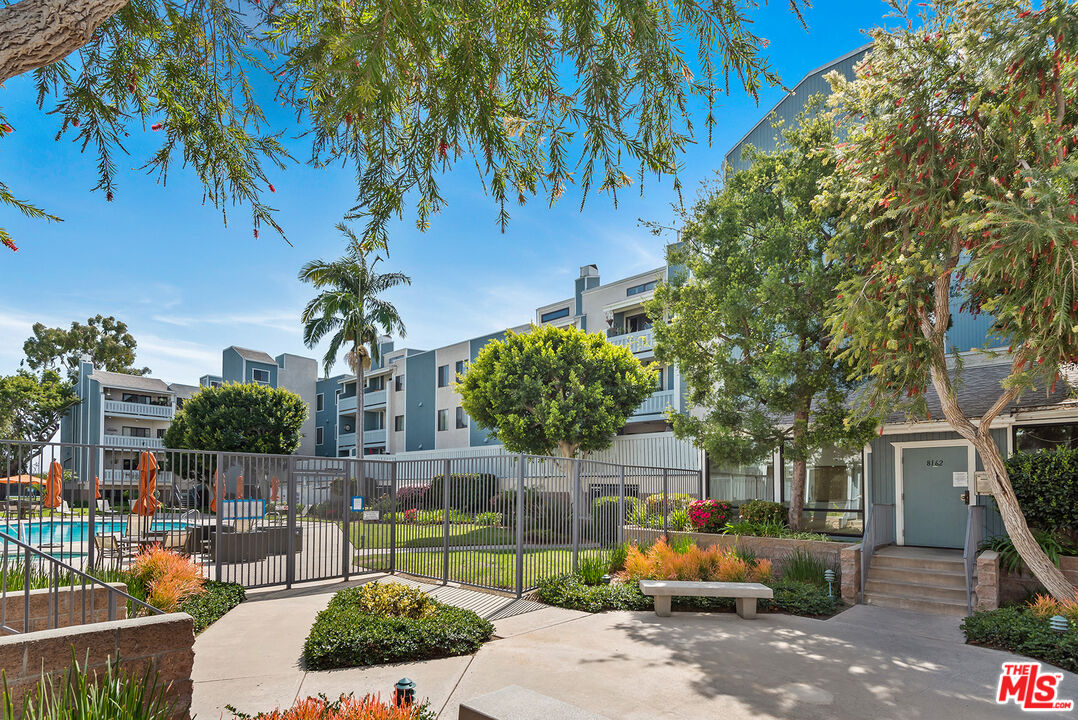 8160 Manitoba Street, Unit 208 Playa del Rey, CA 90293 - Photo 27 of 38