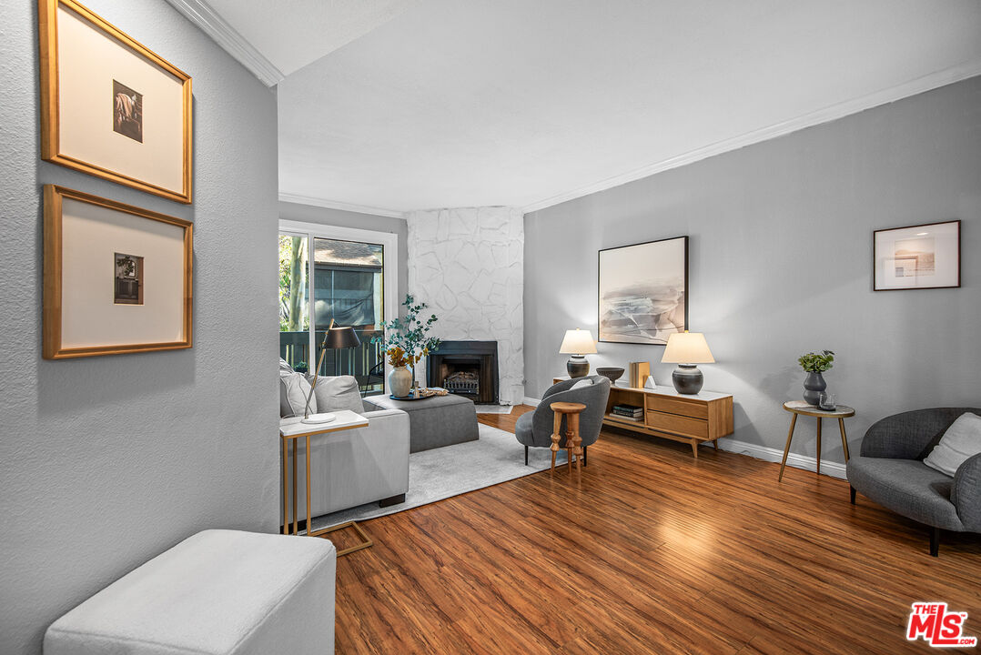 8160 Manitoba Street, Unit 208 Playa del Rey, CA 90293 - Photo 10 of 38