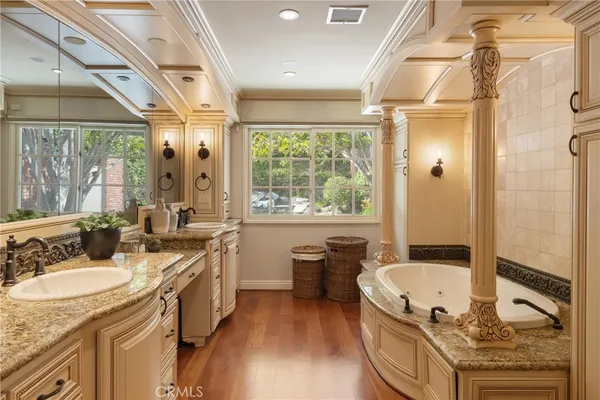 $2,499,000 | 3911 East Rolling Green Lane, Orange, CA 92867