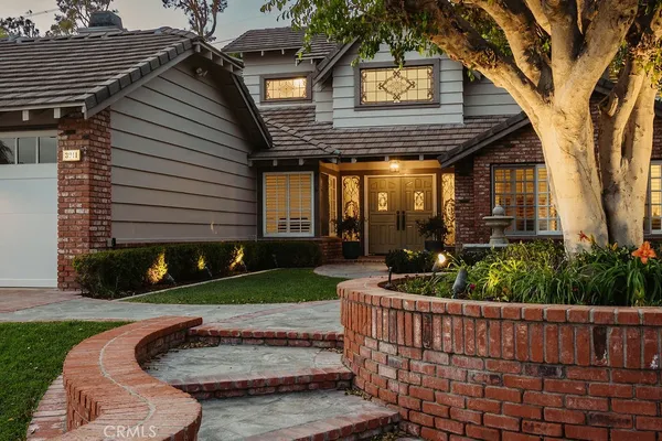 $2,499,000 | 3911 East Rolling Green Lane, Orange, CA 92867
