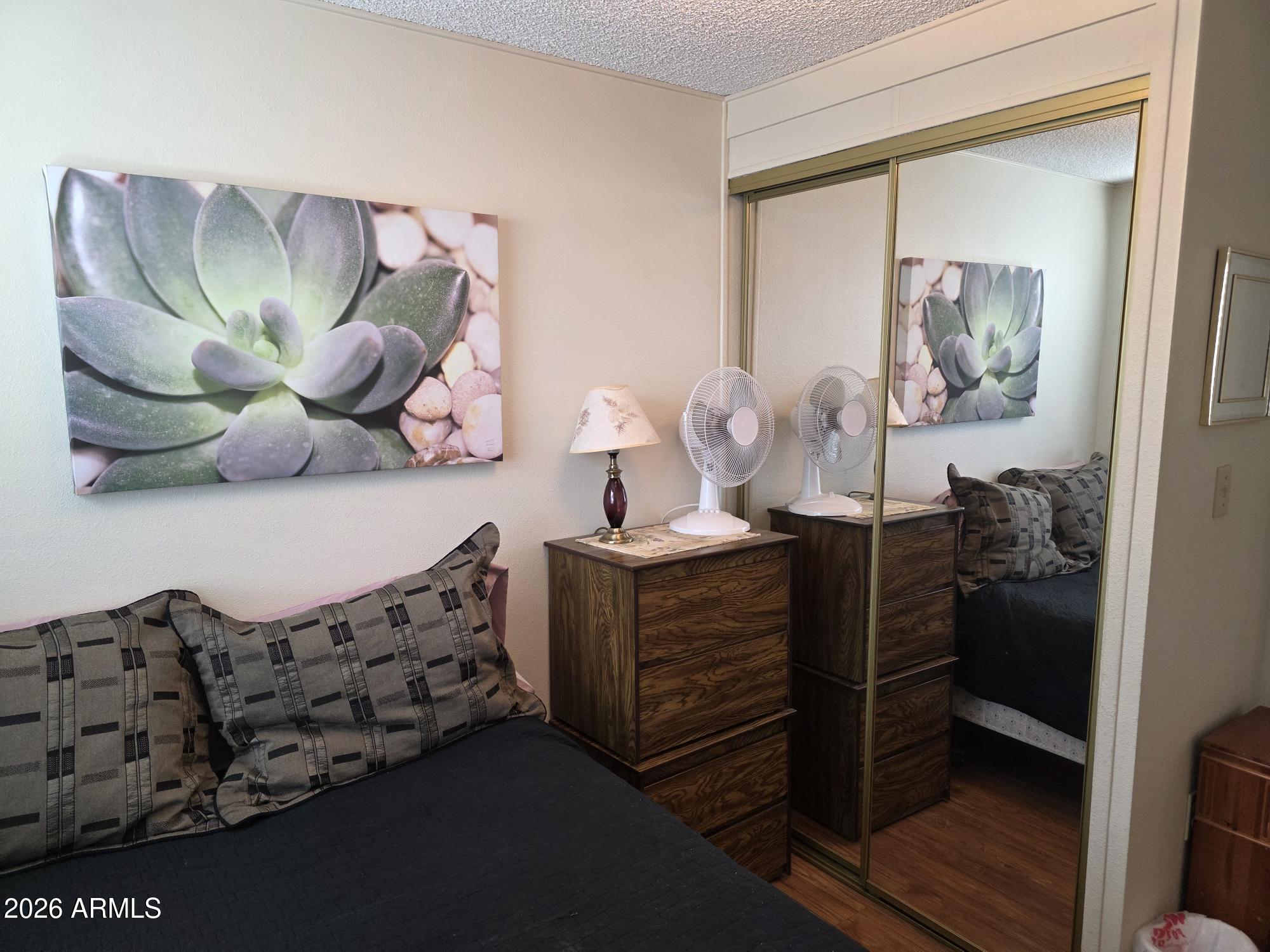 17200 West Bell Road, Unit 2169 Surprise, AZ 85374 - Photo 18 of 25 a living room with furniture
