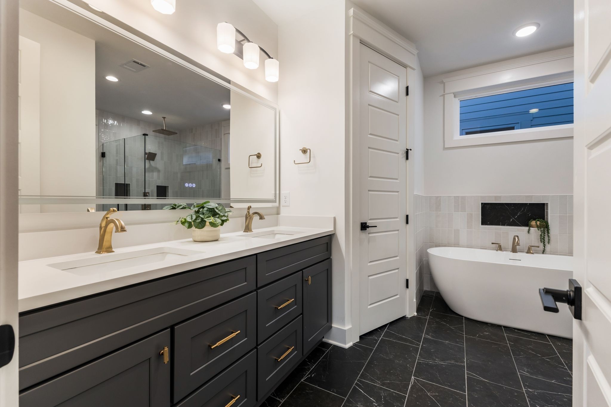 1039 Mitchell Road, Unit B Nashville, TN 37206 - Photo 17 of 46 Gallery Image 17