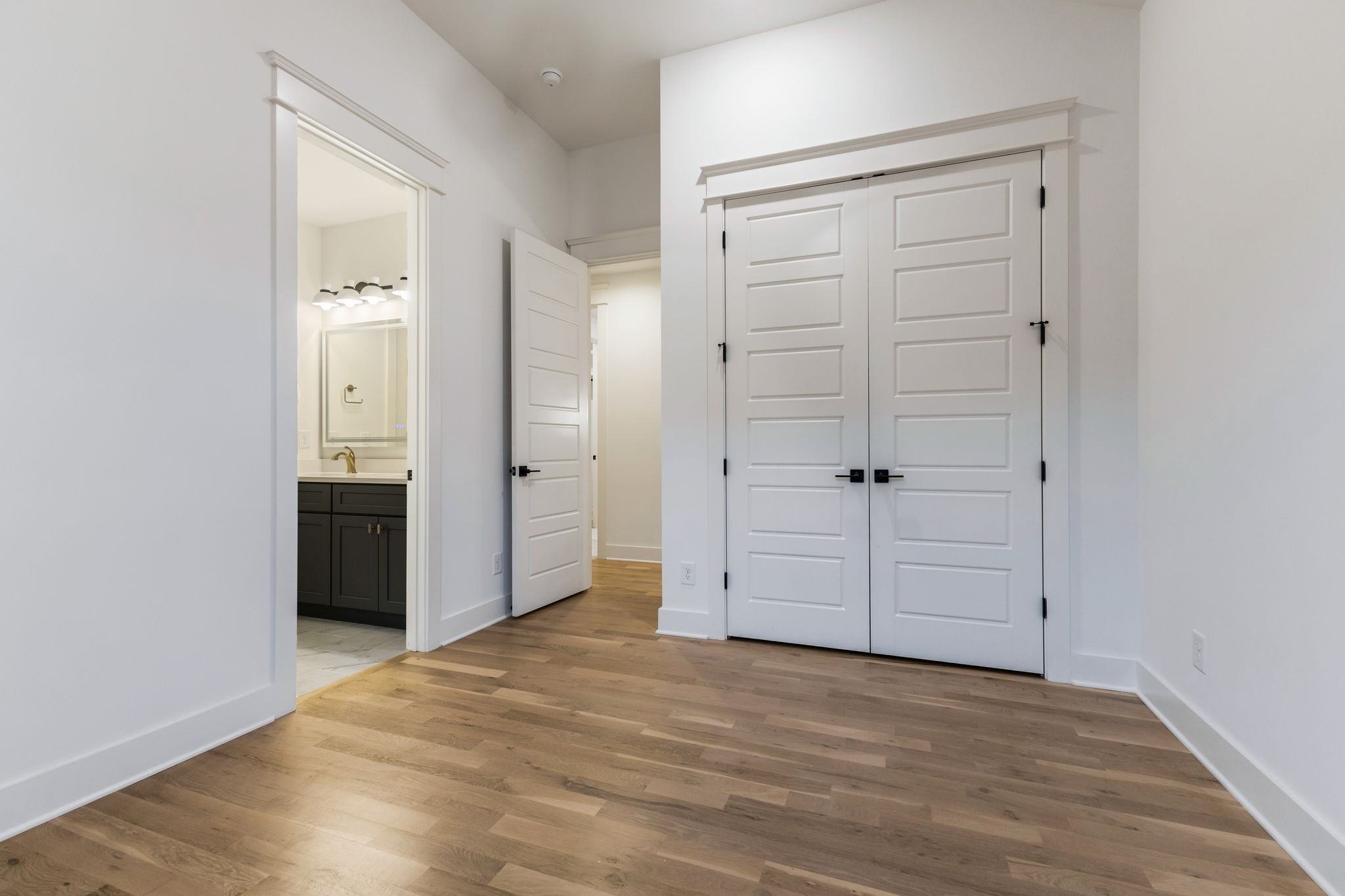 1039 Mitchell Road, Unit B Nashville, TN 37206 - Photo 38 of 46 Gallery Image 38