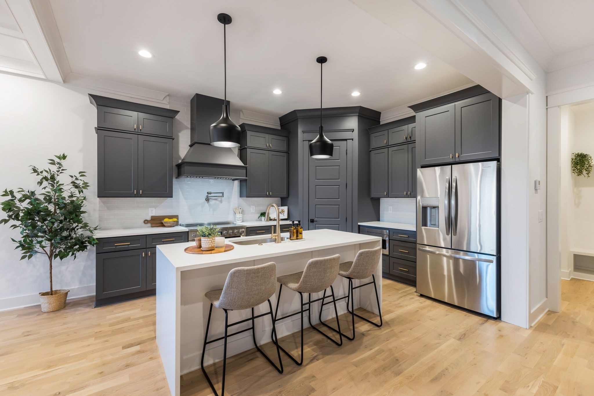 1039 Mitchell Road, Unit B Nashville, TN 37206 - Photo 8 of 46 Gallery Image 8