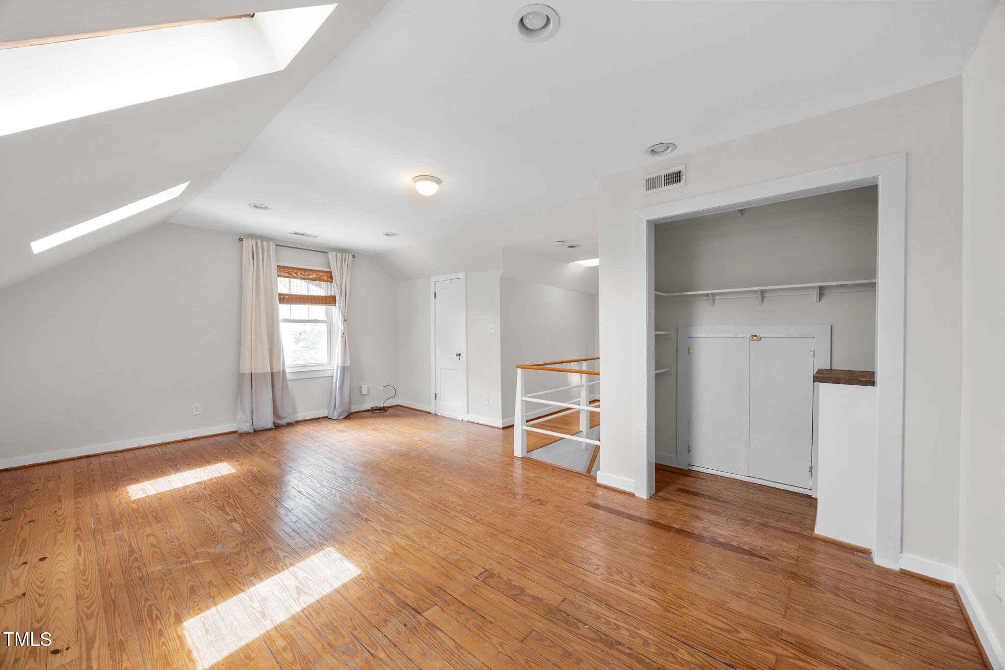 2710 Kilgore Avenue Raleigh, NC 27607 - Photo 13 of 52 30-web-or-mls-IMG_2335