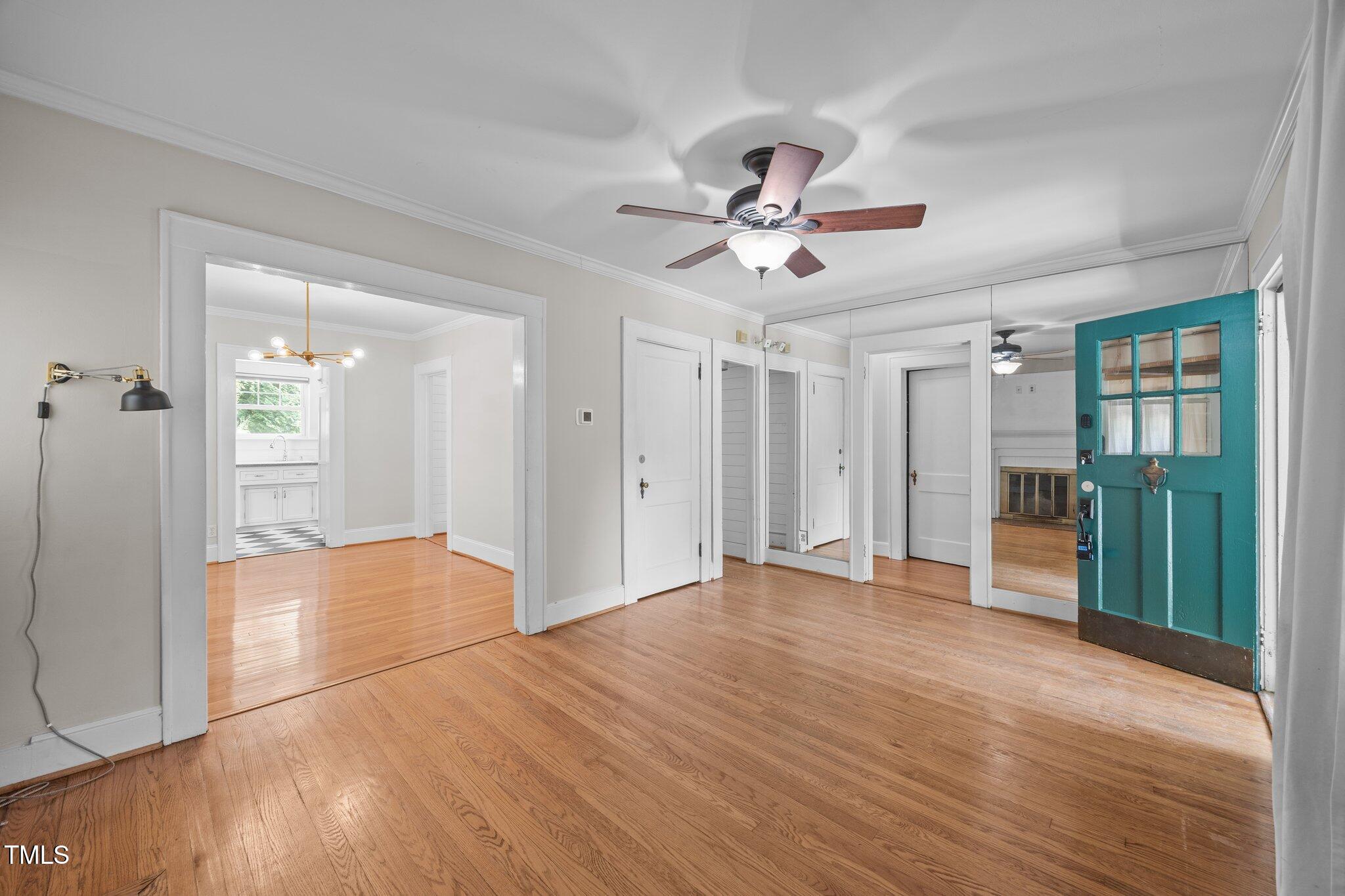 2710 Kilgore Avenue Raleigh, NC 27607 - Photo 3 of 52 9-web-or-mls-IMG_1042