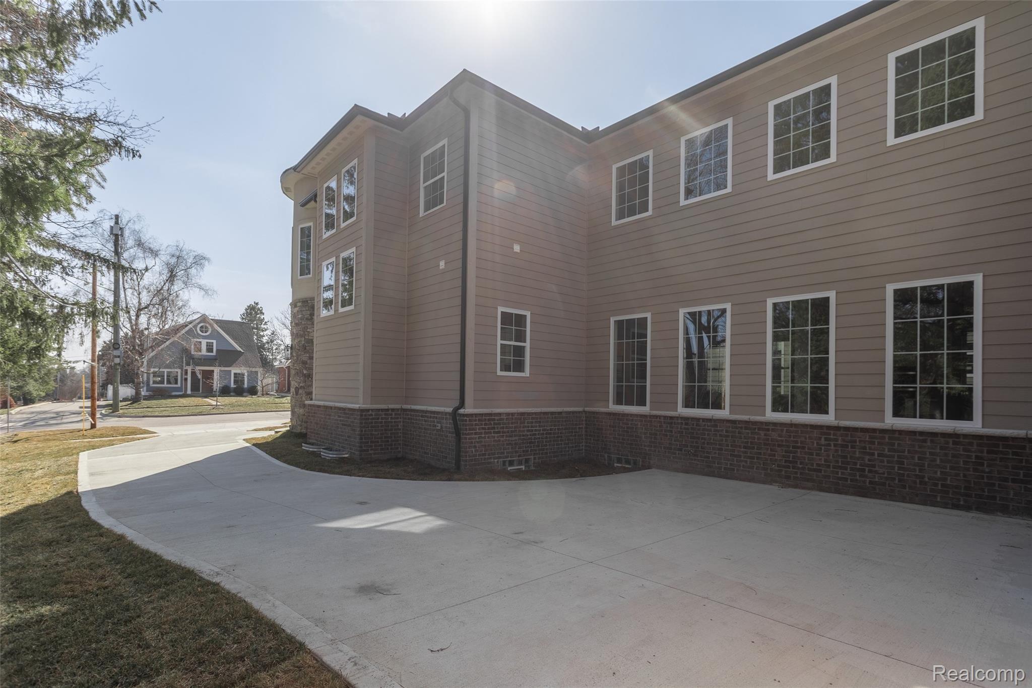 124 Glendale Avenue Rochester, MI 48307 - Photo 43 of 46 Glendale-74.jpg