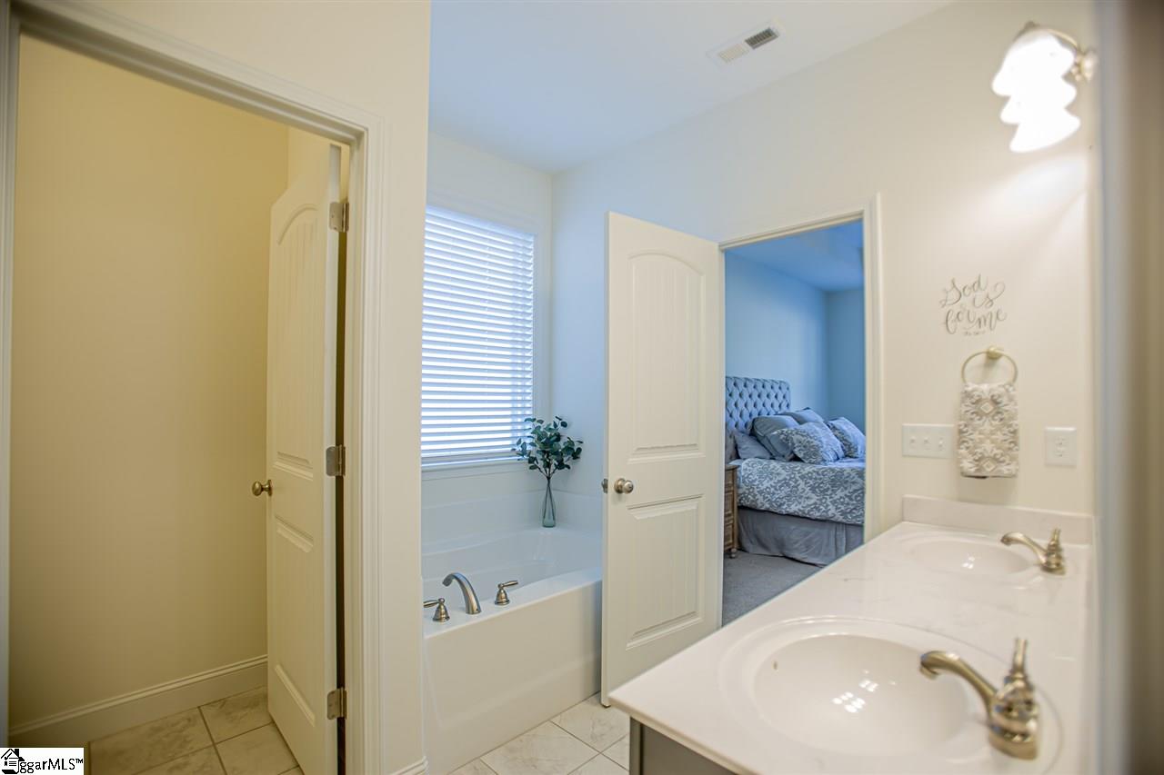 19 Octavia Road Taylors, SC 29687 - Photo 15 of 25 Gallery Image 15