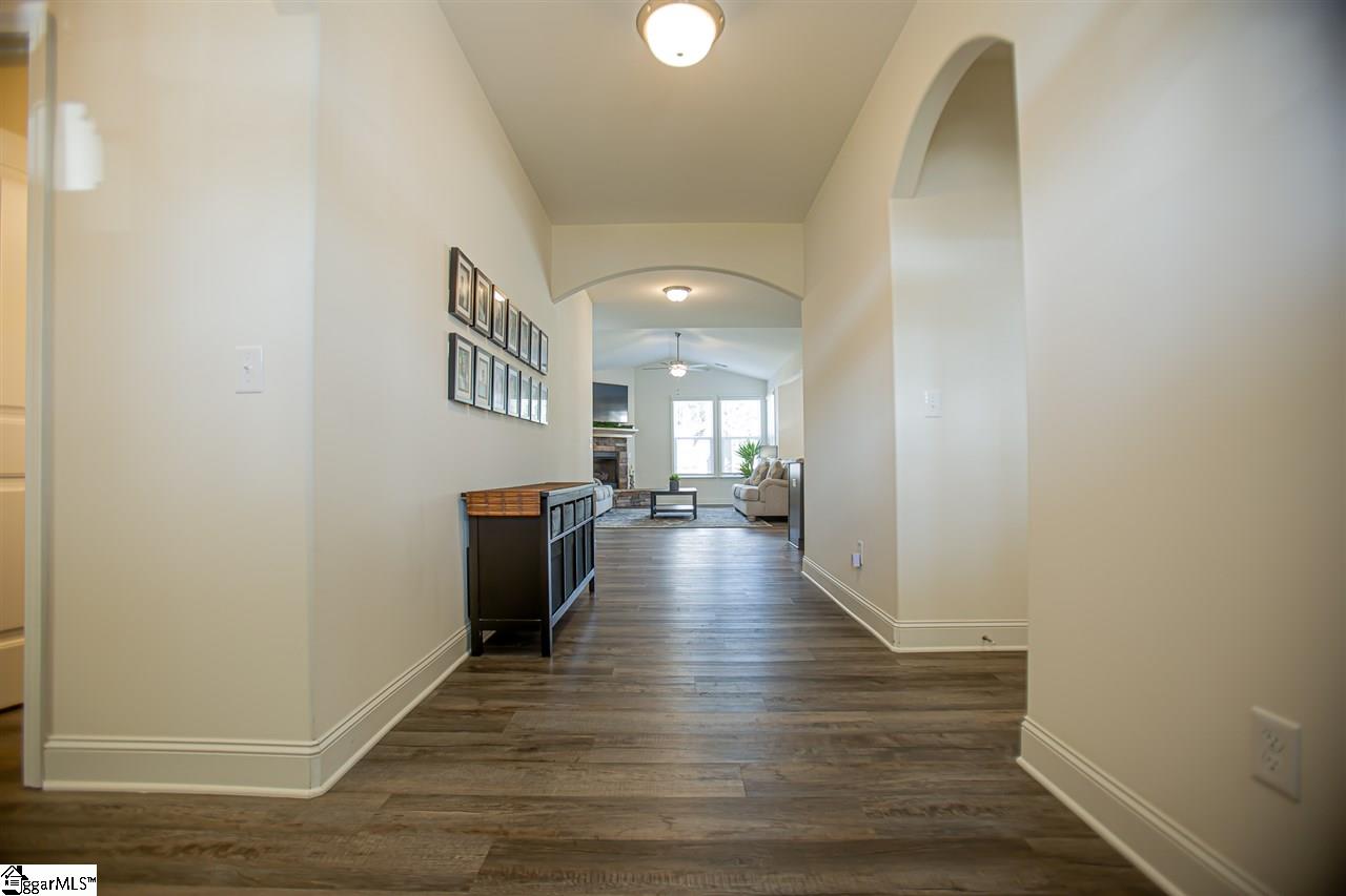 19 Octavia Road Taylors, SC 29687 - Photo 3 of 25 Gallery Image 3