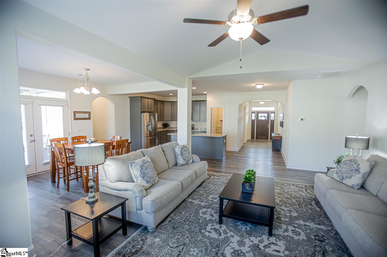 19 Octavia Road Taylors, SC 29687 - Photo 6 of 25 Gallery Image 6