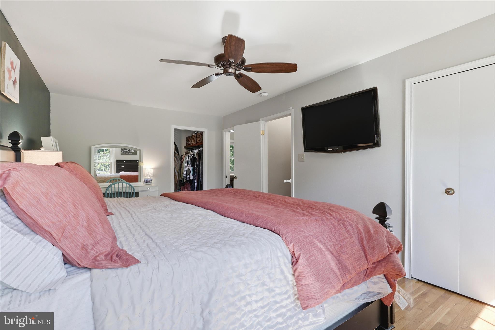 8604 Riverside Road Alexandria, VA 22308 - Photo 28 of 53 Gallery Image 28