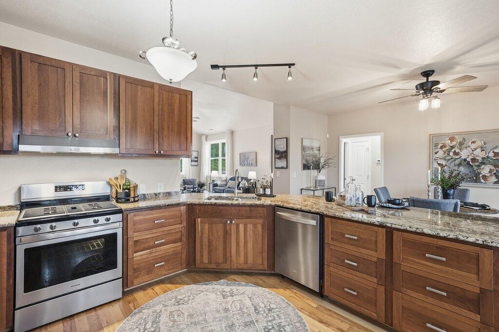 1118 Espalier Drive Decatur, TN 37322 - Photo 10 of 42