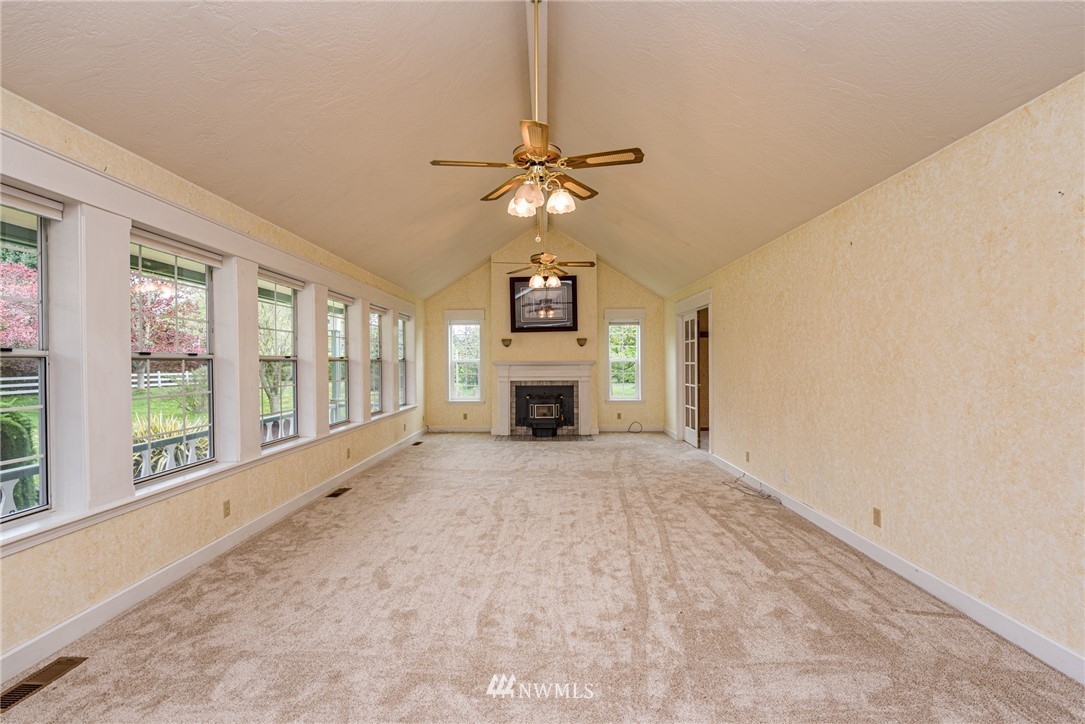 330 Williamson Road Sequim, WA 98382 - Photo 10 of 40