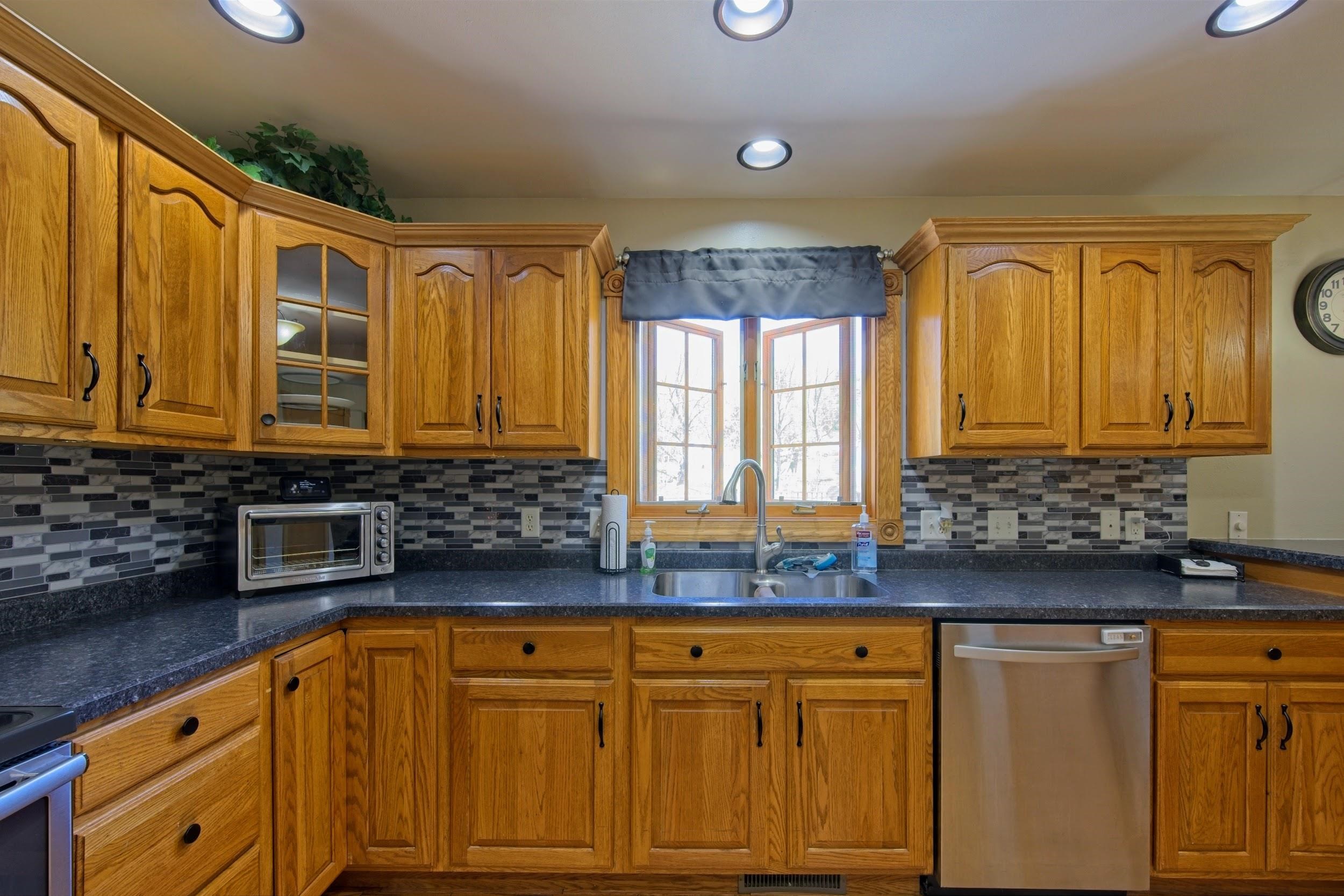 312 East Walnut Street North Freedom, WI 53951 - Photo 5 of 26