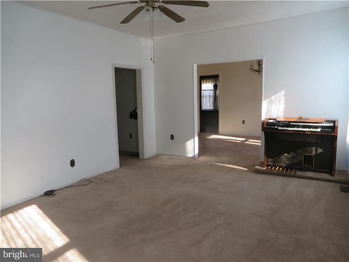619 Delaware Avenue Riverside, NJ 08075 - Photo 5 of 22