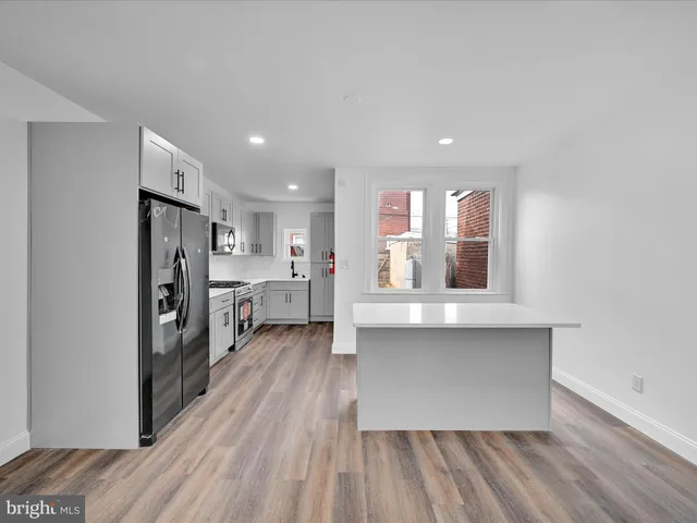 $284,900 | 932 North Plum Street, Lancaster, PA 17602