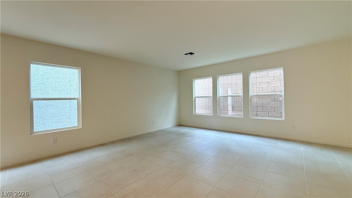 9249 Innot Avenue Las Vegas, NV 89148 - Photo 6 of 29