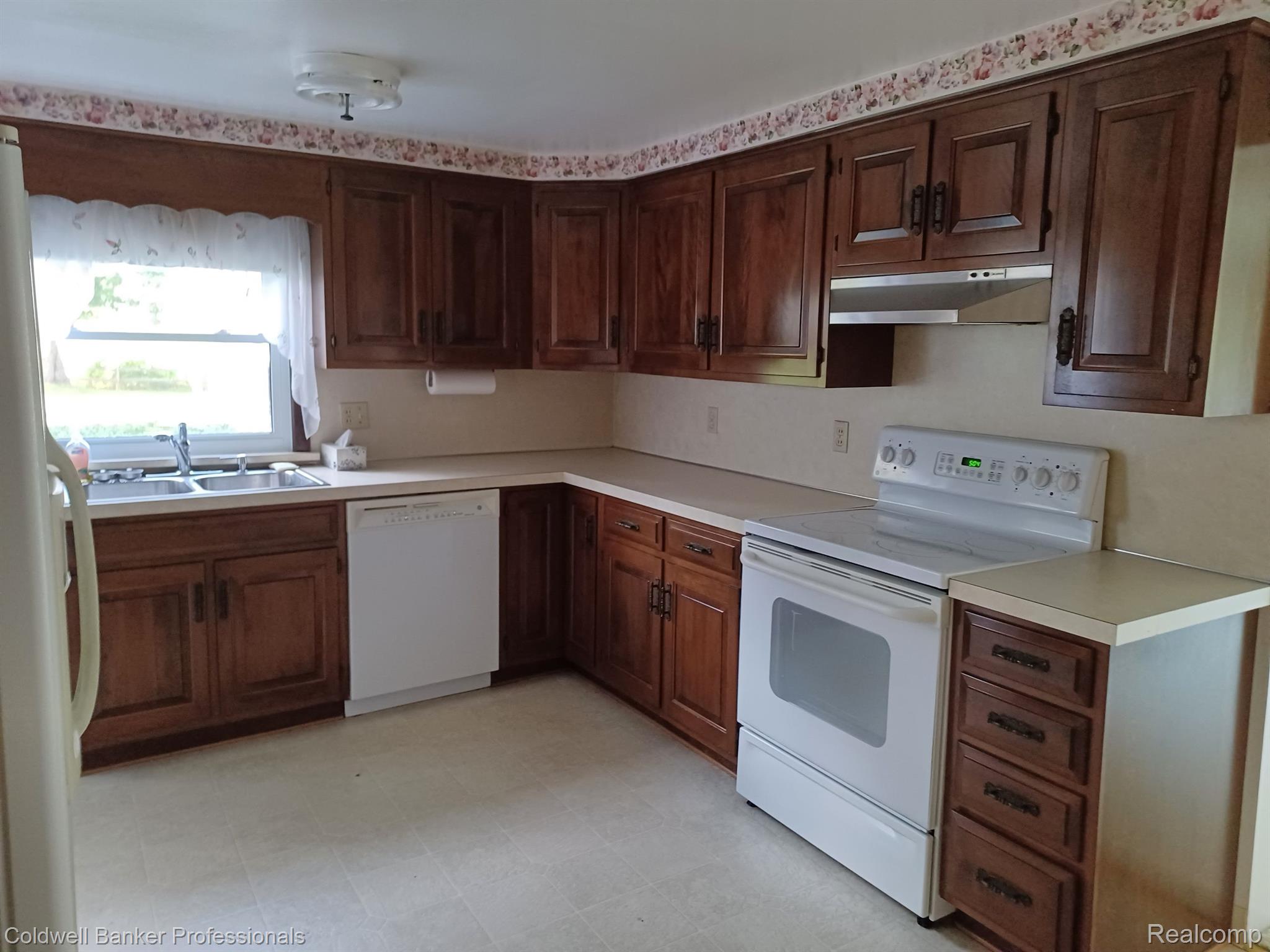 4362 Millis Road North Branch, MI 48461 - Photo 12 of 34 Gallery Image 12