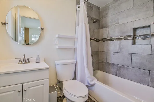 $809,900 | 6805 Pioneer Boulevard, Whittier, CA 90606