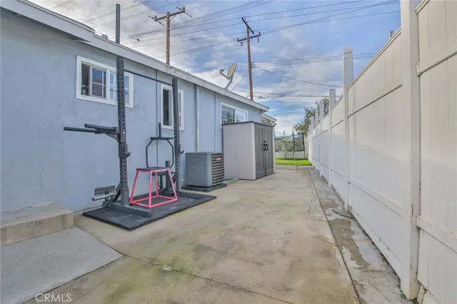 $809,900 | 6805 Pioneer Boulevard, Whittier, CA 90606