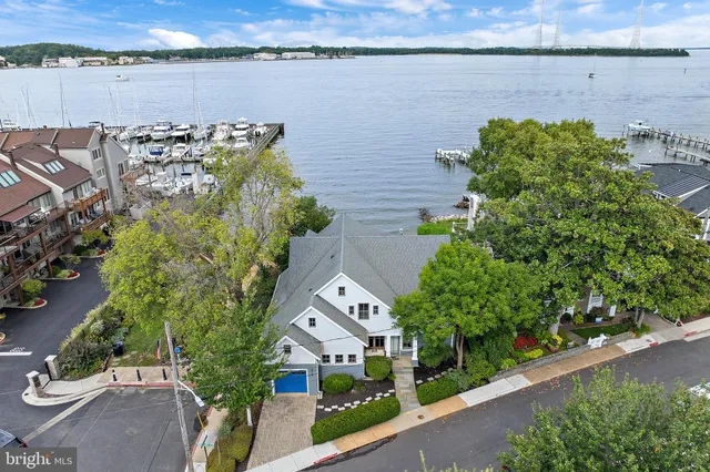 $3,500,000 | 513 Horn Point Drive, Annapolis, MD 21403