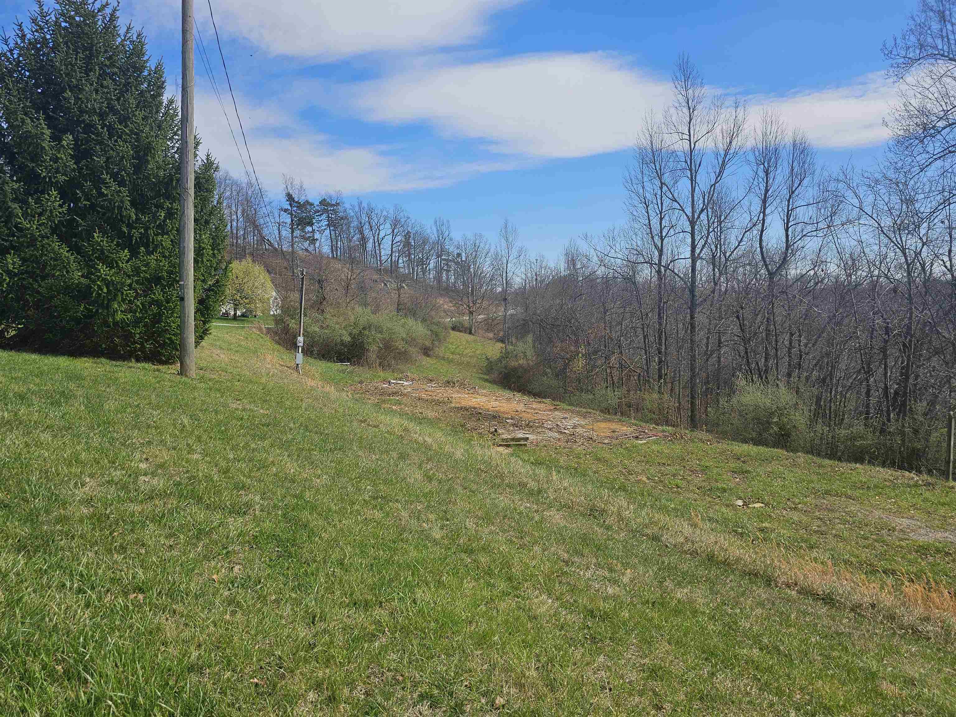 6207 Tarpin Ridge Catlettsburg, KY 41129 - Photo 1 of 8