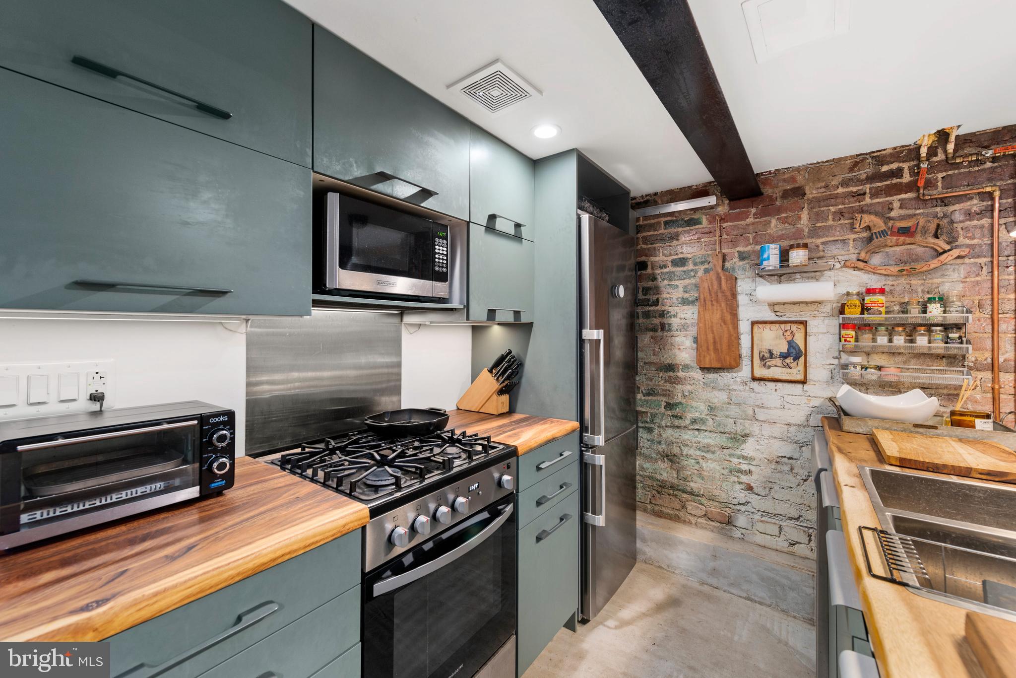 1675 Montello Avenue Northeast Washington, DC 20002 - Photo 61 of 75