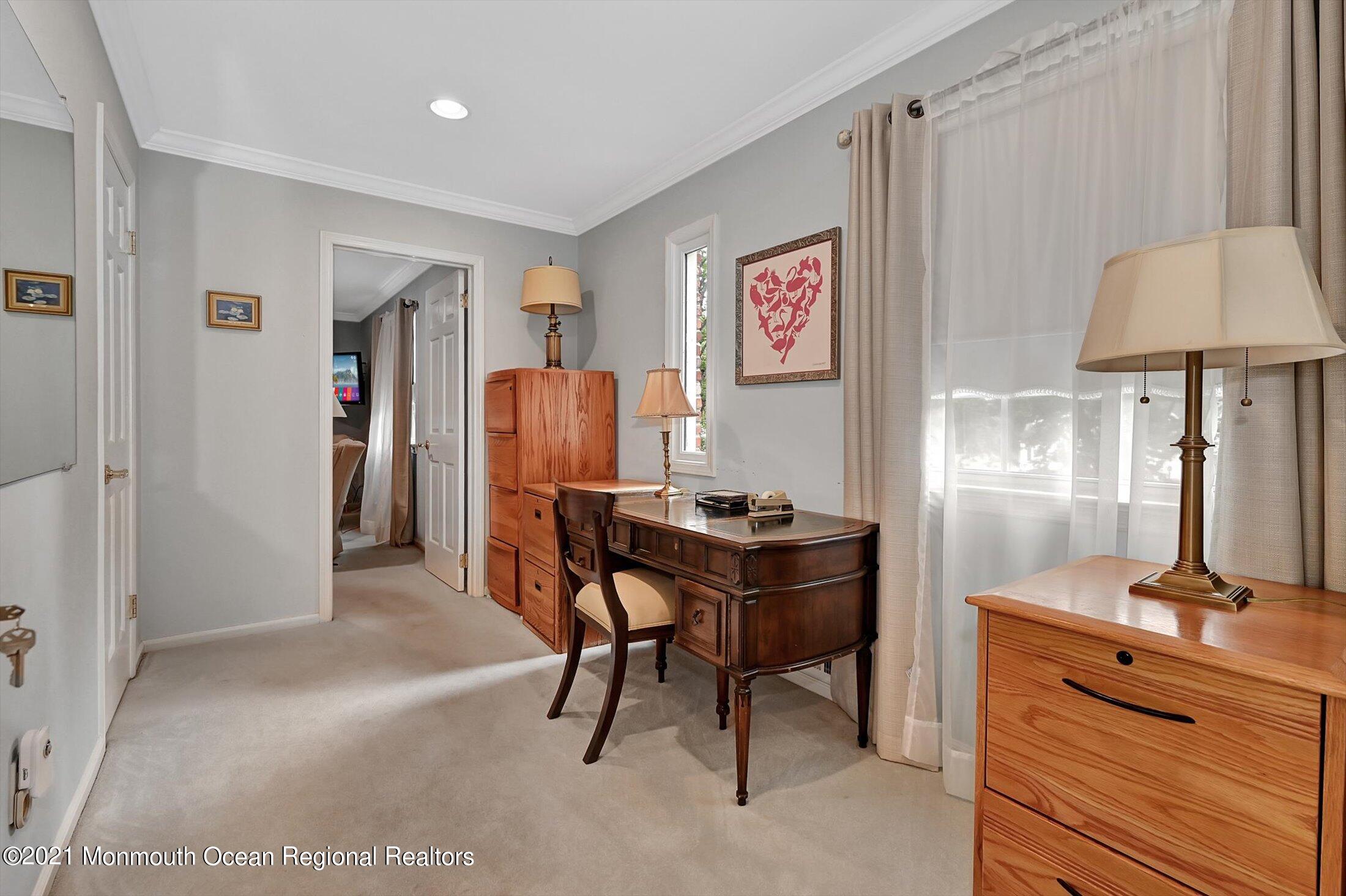 4 Fox Hunt Road Holmdel, NJ 07733 - Photo 19 of 39 Master Sitting Room