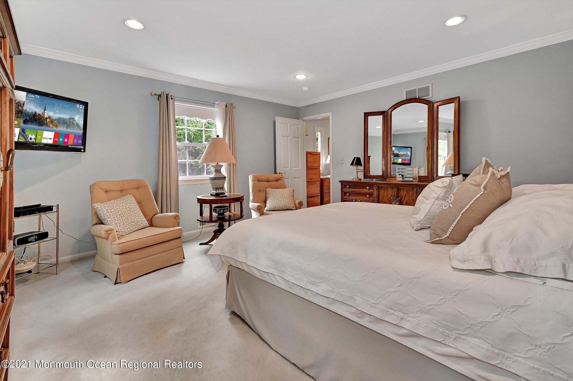 4 Fox Hunt Road Holmdel, NJ 07733 - Photo 21 of 39 Master Bedroom