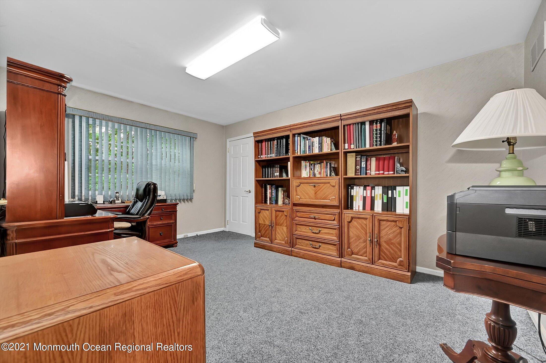 4 Fox Hunt Road Holmdel, NJ 07733 - Photo 23 of 39 Bedroom 2