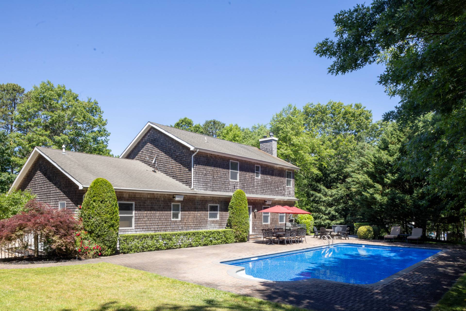11 Hildreth Road Hampton Bays, NY 11946 - Photo 24 of 32
