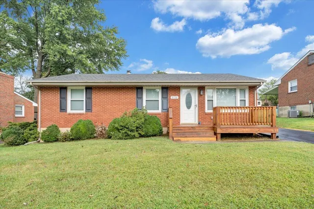 $301,975 | 2132 Ellison Avenue, Salem, VA 24153