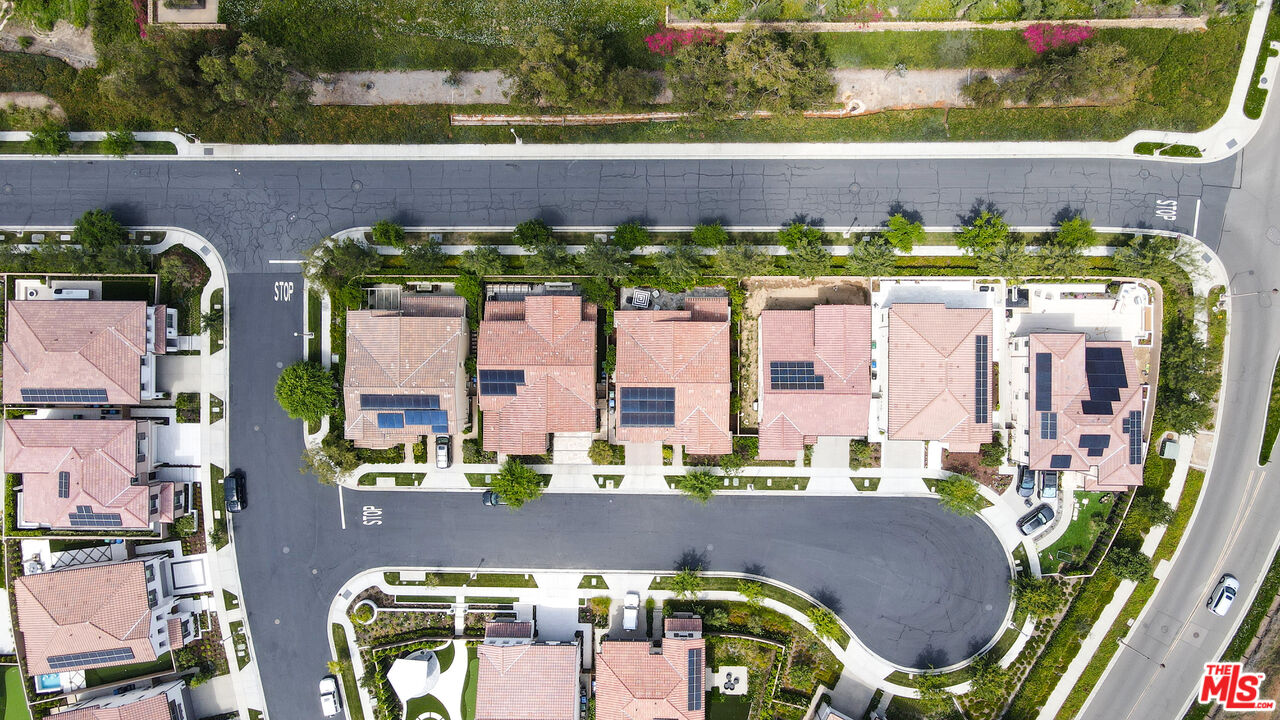 55 Suede Irvine, CA 92602 - Photo 3 of 59