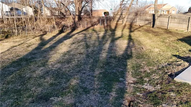 $220,000 | 36 Logan Street, Leavenworth, KS 66048