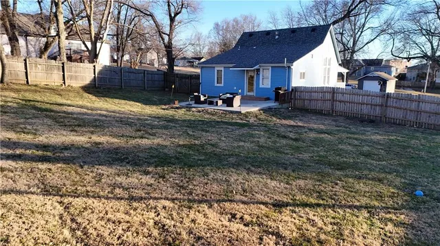 $220,000 | 36 Logan Street, Leavenworth, KS 66048