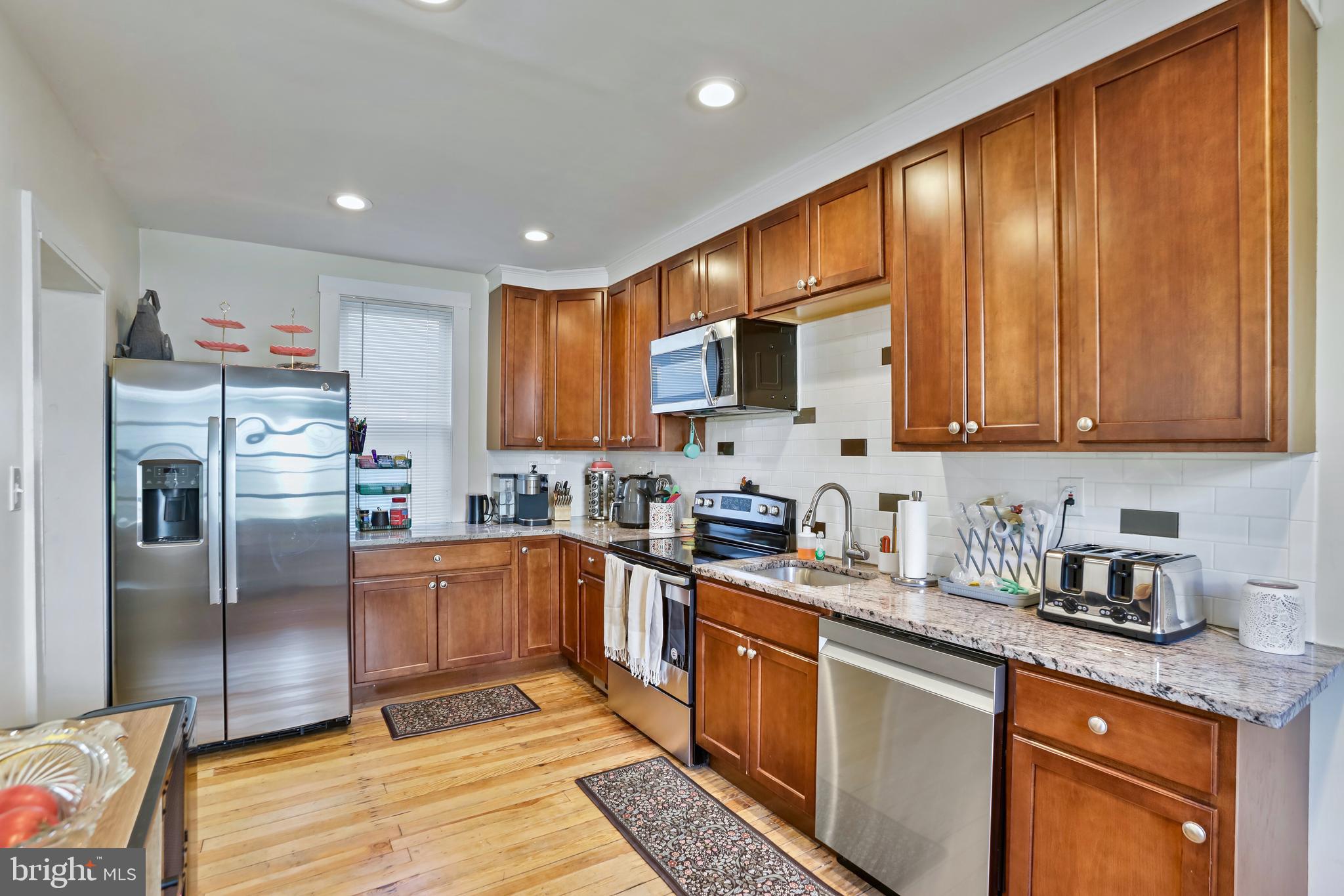 13 East C Street Brunswick, MD 21716 - Photo 8 of 28