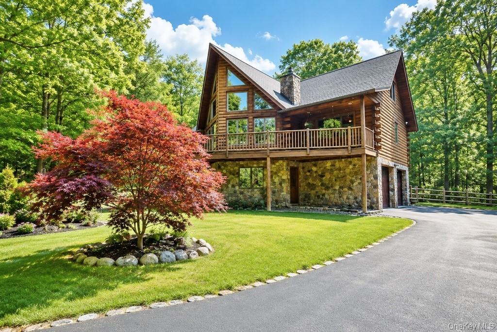33 Cimarron Road Putnam Valley, NY 10579 - Photo 1 of 49