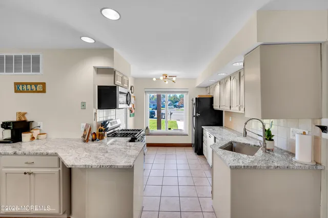 $609,000 | 1 Drury Court, Brick, NJ 08724