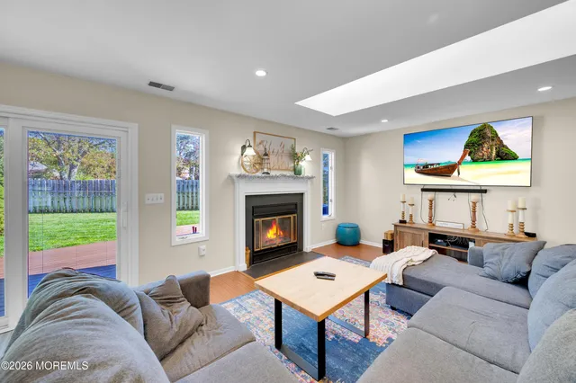 $609,000 | 1 Drury Court, Brick, NJ 08724