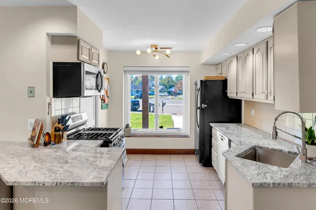 $609,000 | 1 Drury Court, Brick, NJ 08724