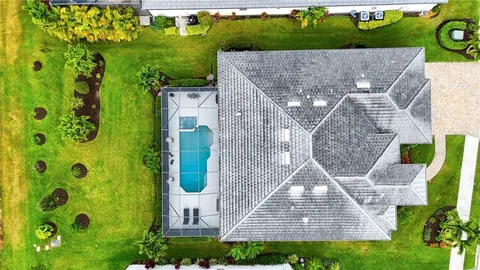 $1,225,000 | 7071 Tamworth Parkway, Sarasota, FL 34241