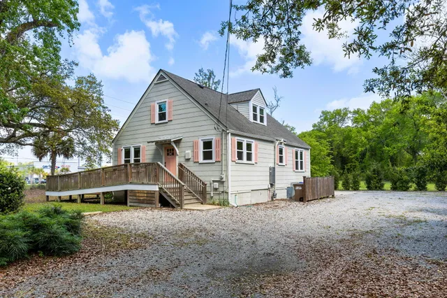 $2,999 | 1620 Bur Clare Drive, Charleston, SC 29412