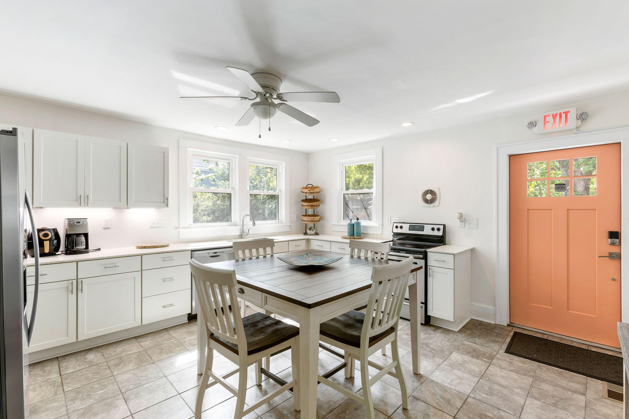 1620 Bur Clare Drive Charleston, SC 29412 - Photo 3 of 14 Kitchen