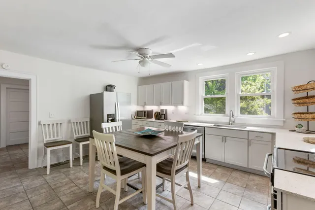 $2,999 | 1620 Bur Clare Drive, Charleston, SC 29412