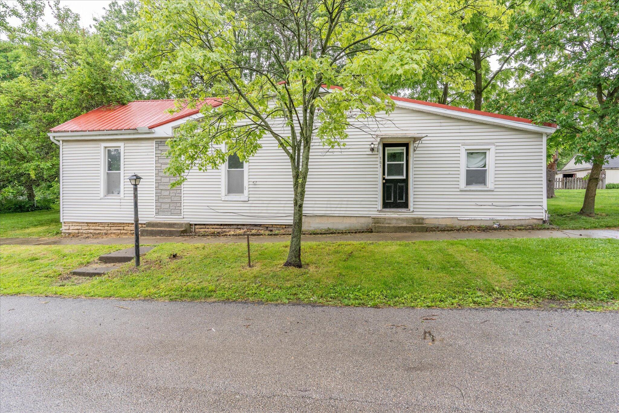 161 Bernard Road New Vienna, OH 45159 - Photo 2 of 29 161 Bernard Road (2)