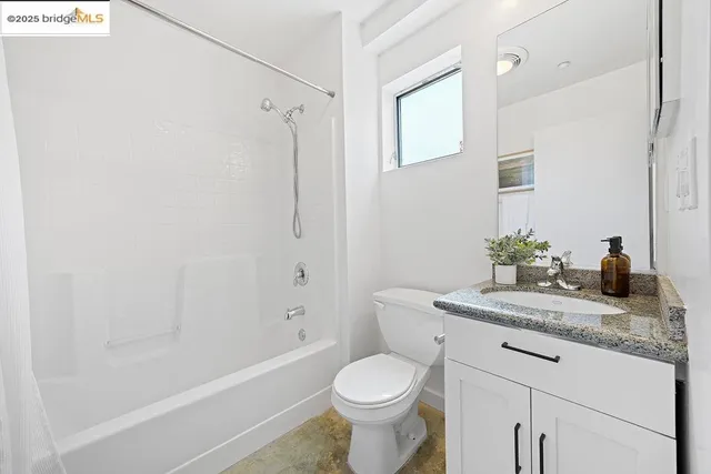 $849,000 | 3927 Cerrito Avenue, Oakland, CA 94611