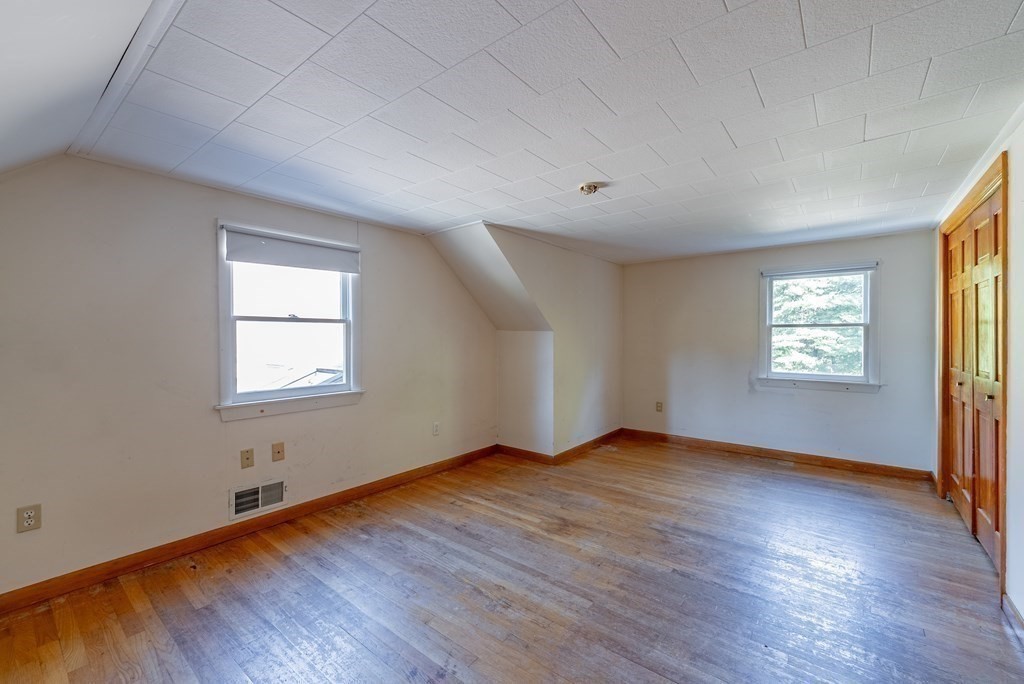 127 Birch Bluffs Drive Westfield, MA 01085 - Photo 28 of 32